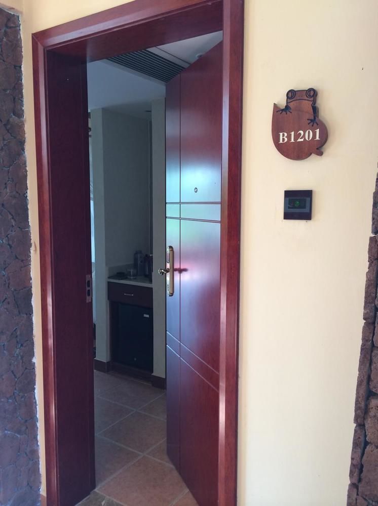 Hainan Bulongsai Resort Hotel Baoting Bagian luar foto