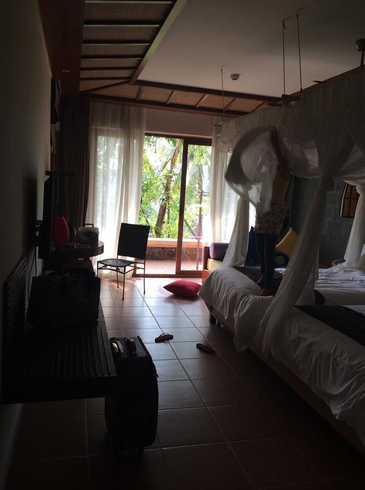 Hainan Bulongsai Resort Hotel Baoting Bagian luar foto